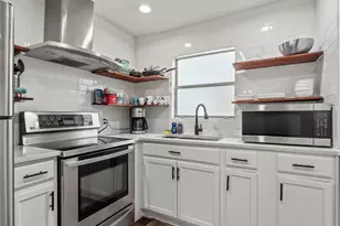 1935 Nomas St, Dallas, TX 75212 - Photo 10