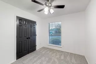 3305 Galaway Bay Dr, Grand Prairie, TX 75052 - Photo 26