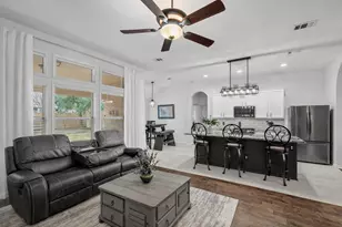 1011 Diane St, Aubrey, TX 76227 - Photo 2