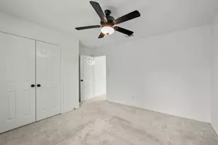 1011 Diane St, Aubrey, TX 76227 - Photo 16