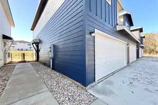 3501 E Renfro St, Burleson, TX 76028 - Photo 2