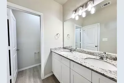 3501 E Renfro Street #122, Burleson, TX 76028 - Photo 28