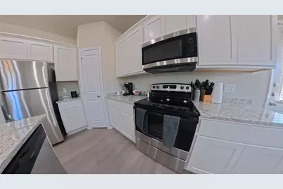 3501 E Renfro Street #401, Burleson, TX 76028 - Photo 8