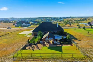 2049 Eagles Rdg Dr, Weatherford, TX 76087 - Photo 2