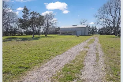 4300 County Road 4640, Trenton, TX 75490 - Photo 2