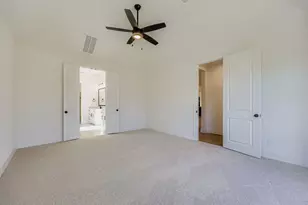1805 Flowerfield Ln, Mansfield, TX 76063 - Photo 14