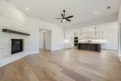 1805 Flowerfield Lane, Mansfield, TX 76063 - Photo 4