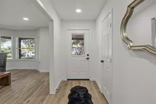 1008 Western Hills Dr, Sherman, TX 75092 - Photo 4