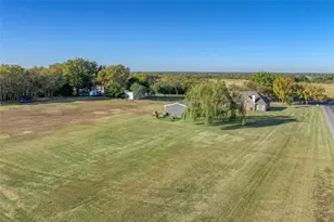 10264 Farmington Rd, Van Alstyne, TX 75495 - Photo 36