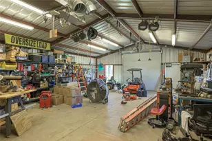 10264 Farmington Rd, Van Alstyne, TX 75495 - Photo 32