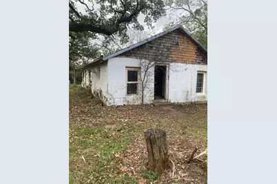 1605 County Road 429, Cleburne, TX 76031 - Photo 2