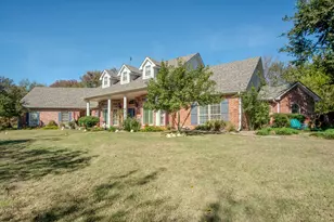310 Hannah Dr, Farmersville, TX 75442 - Photo 36