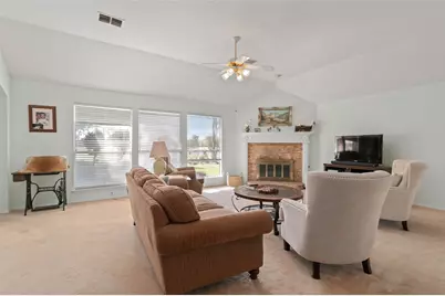 100 Island Circle, Shady Shores, TX 76208 - Photo 12