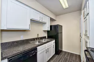 9696 Walnut St, Dallas, TX 75243 - Photo 8