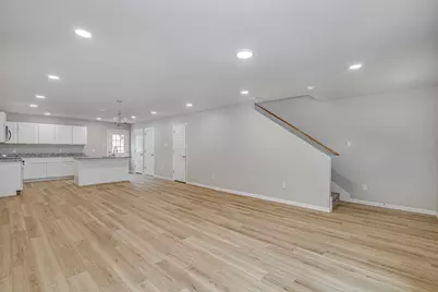 3325 Eastland Street, Fort Worth, TX 76119 - Photo 4