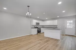 3325 Eastland St, Fort Worth, TX 76119 - Photo 8