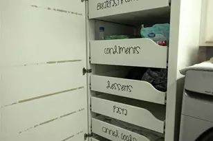 516 Renfro St, Burleson, TX 76028 - Photo 12