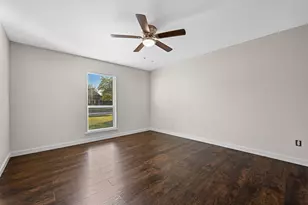 11353 Quail Run St, Dallas, TX 75238 - Photo 18