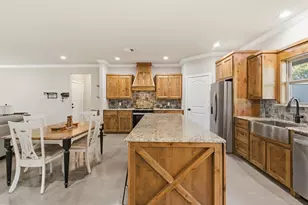 333 Loggins Trail, Poolville, TX 76487 - Photo 12