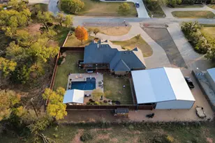 102 Coates Ave, Tuscola, TX 79562 - Photo 2