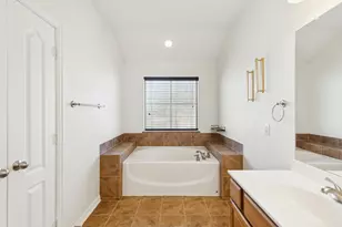 706 S Jupiter Rd, Allen, TX 75002 - Photo 16