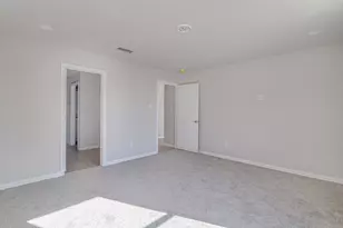 6620 Chapel Ln, Lake Worth, TX 76135 - Photo 18