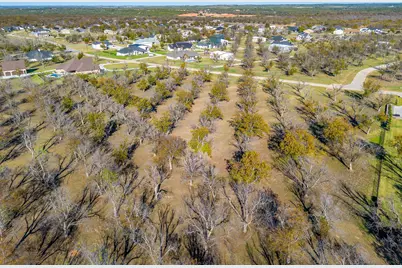 8313 W Landings Road, Granbury, TX 76049 - Photo 6