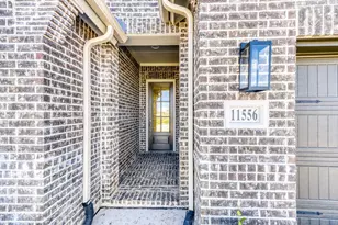 11556 Gloucester Rd, Fort Worth, TX 76052 - Photo 2