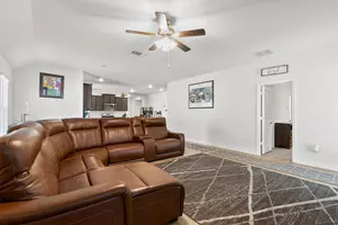 1302 Colonial Bluff Ln, Princeton, TX 75407 - Photo 2