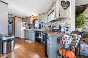 352 Jennifer Ln, Moody, TX 76524 - Photo 10