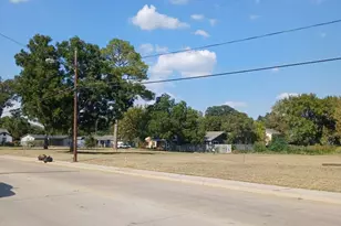 8312 Carbondale St, Dallas, TX 75216 - Photo 1