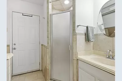 4704 Three River Court, Fort Worth, TX 76103 - Photo 18