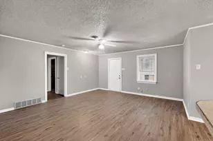 5447 Singing Hills Dr, Dallas, TX 75241 - Photo 24