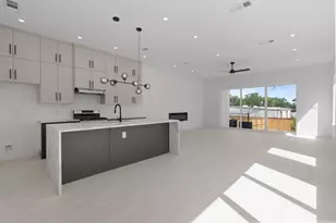 1847 Pollard St, Dallas, TX 75208 - Photo 2