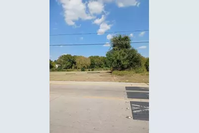 8320 Carbondale Street, Dallas, TX 75216 - Photo 1