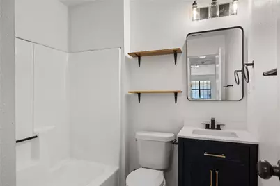 1727 Doyle, Granbury, TX 76048 - Photo 8