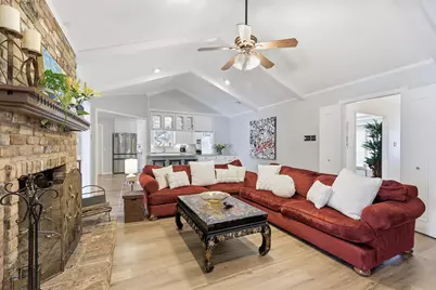 3904 Stonehenge Road, Fort Worth, TX 76109 - Photo 10