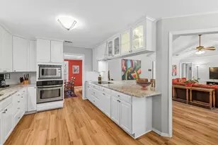 3904 Stonehenge Rd, Fort Worth, TX 76109 - Photo 16