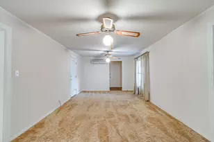 6061 Carey Rd, Fort Worth, TX 76140 - Photo 14