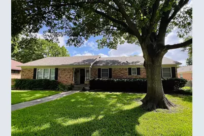 826 Sylvania Drive, Dallas, TX 75218 - Photo 2