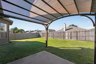 304 Bluefinch Dr, Little Elm, TX 75068 - Photo 30