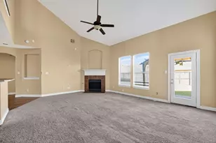 304 Bluefinch Dr, Little Elm, TX 75068 - Photo 8