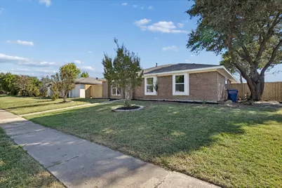 1734 Belltower Place, Lewisville, TX 75067 - Photo 4