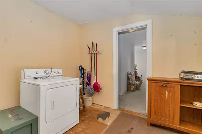 311 N Pendell Avenue, Cleburne, TX 76033 - Photo 20