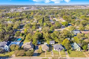 311 N Pendell Ave, Cleburne, TX 76033 - Photo 28