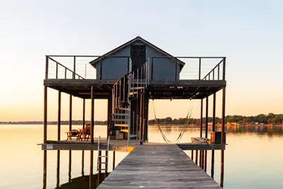 1538 Shoreline Drive, Mabank, TX 75143 - Photo 4