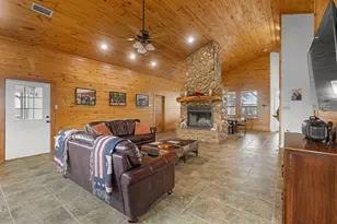 1671 Terry Ln, Sherman, TX 75092 - Photo 1