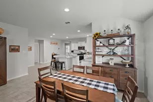 729 Emmons Crk St, Justin, TX 76247 - Photo 14