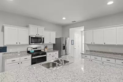 729 Emmons Creek Street, Justin, TX 76247 - Photo 4