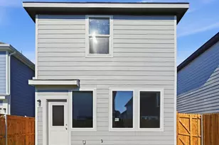 321 Tall Cedar Wy, Princeton, TX 75407 - Photo 2